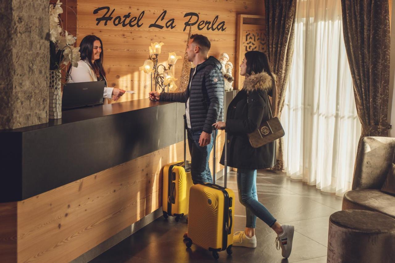 Hotel La Perla 안달로 외부 사진