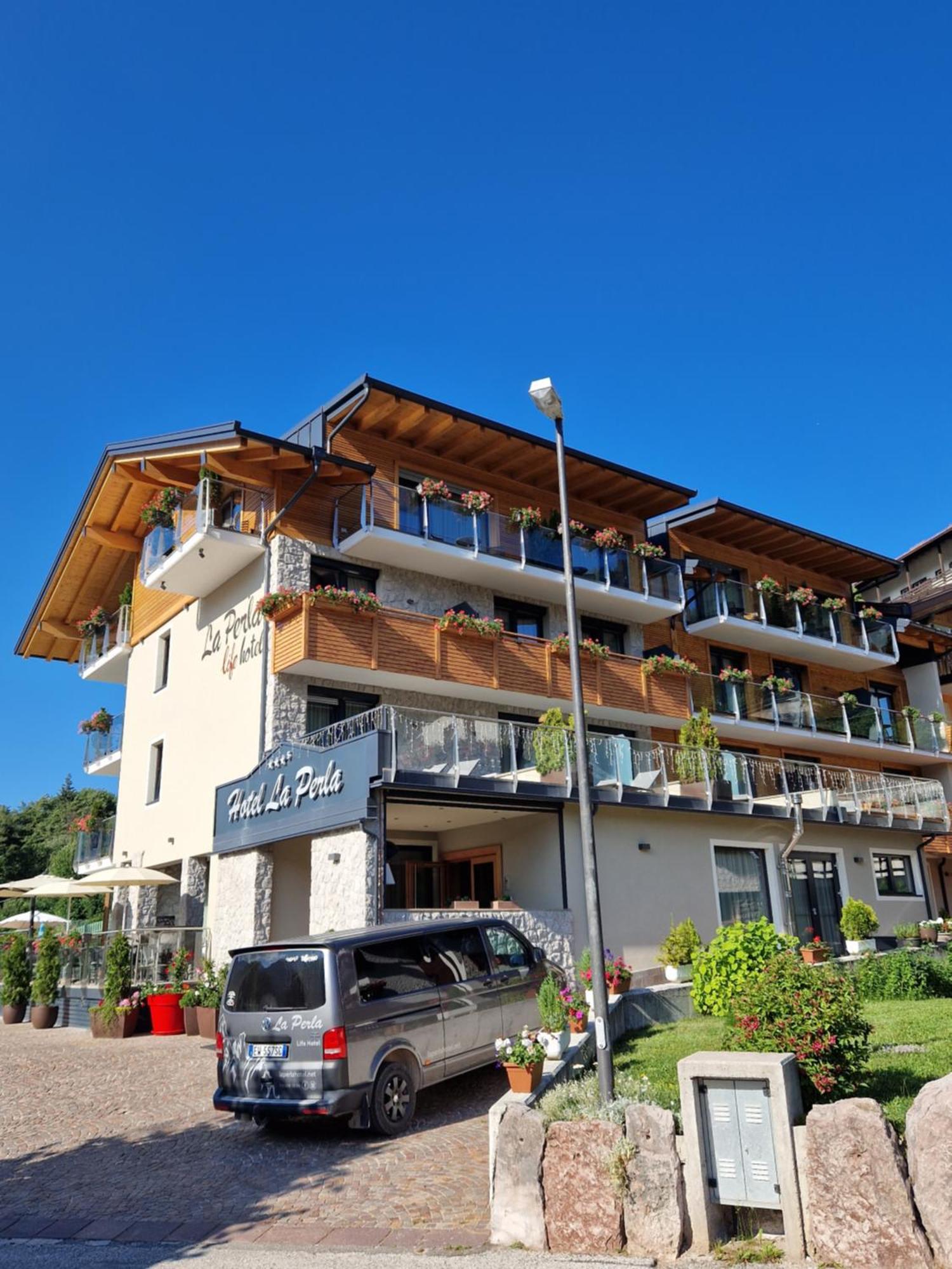 Hotel La Perla 안달로 외부 사진