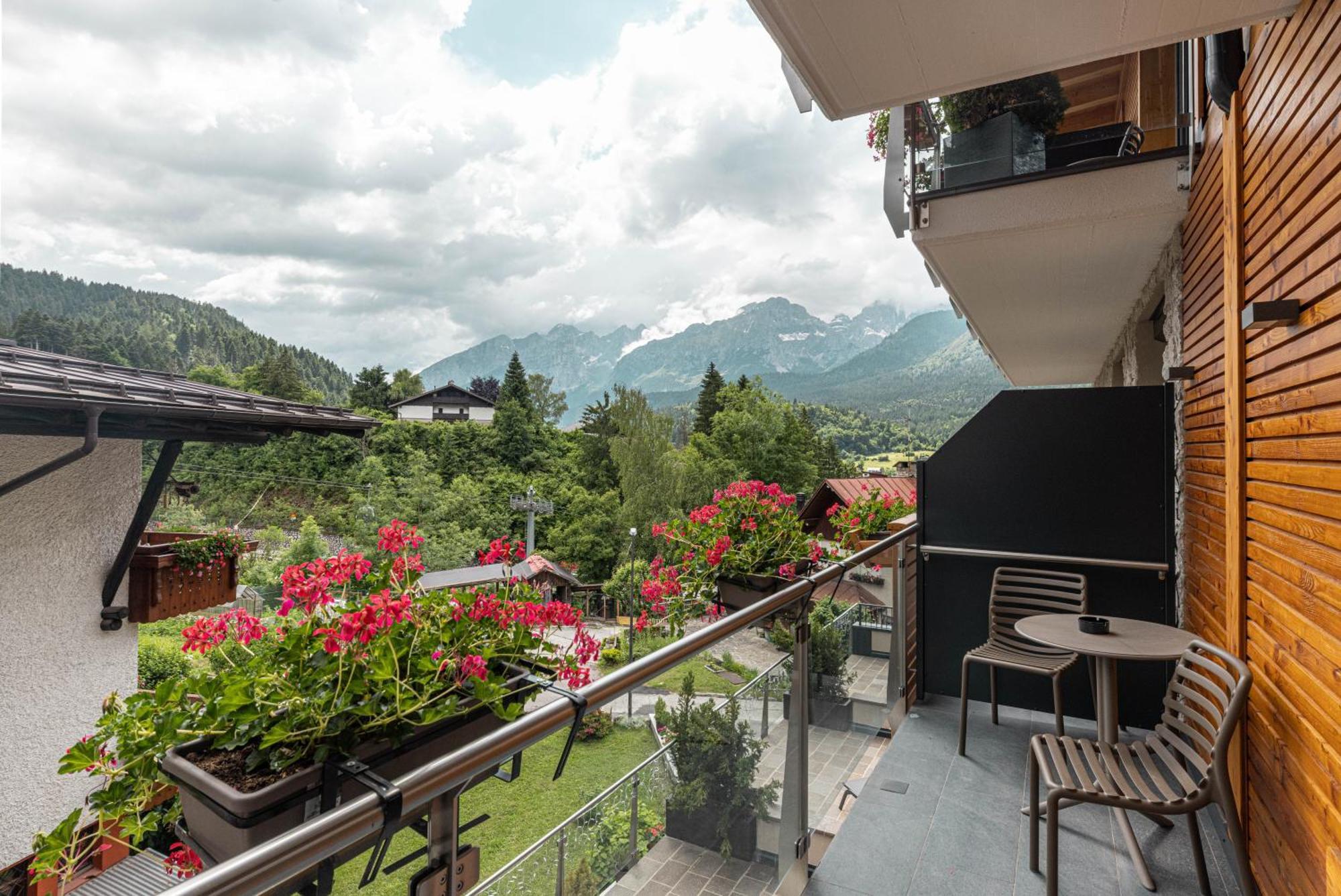 Hotel La Perla 안달로 외부 사진