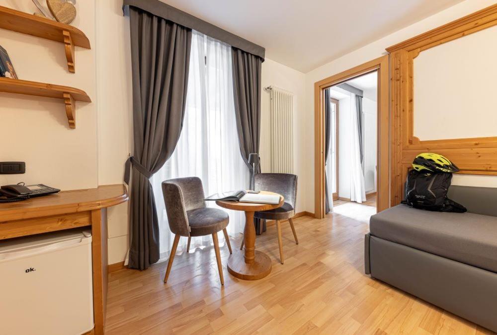 Hotel La Perla 안달로 외부 사진